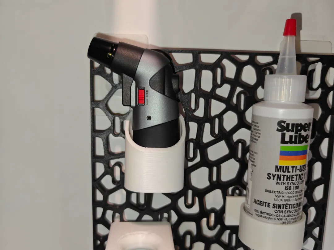 Support lampe torche pour panneau Skadis