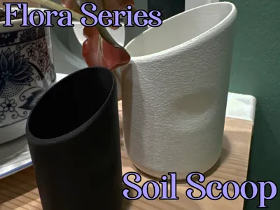 Ergonomic Soil Scoop