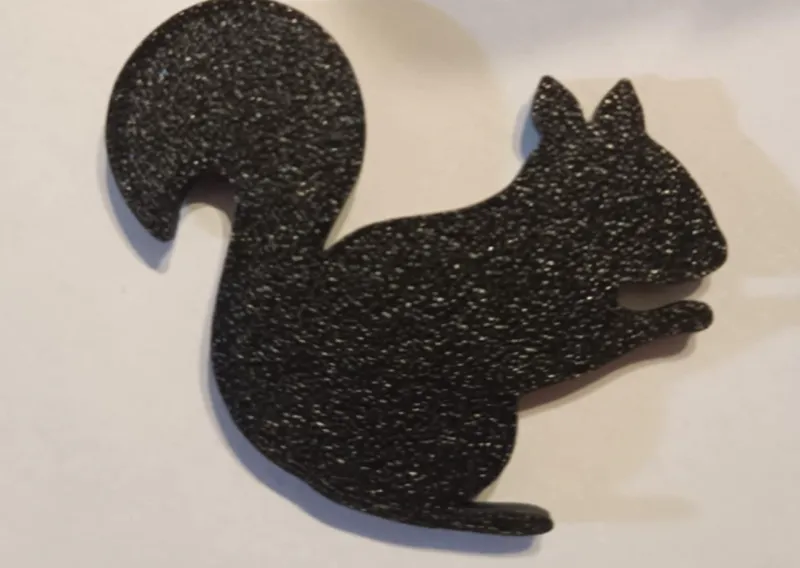 Squirrel silhouette magnet
