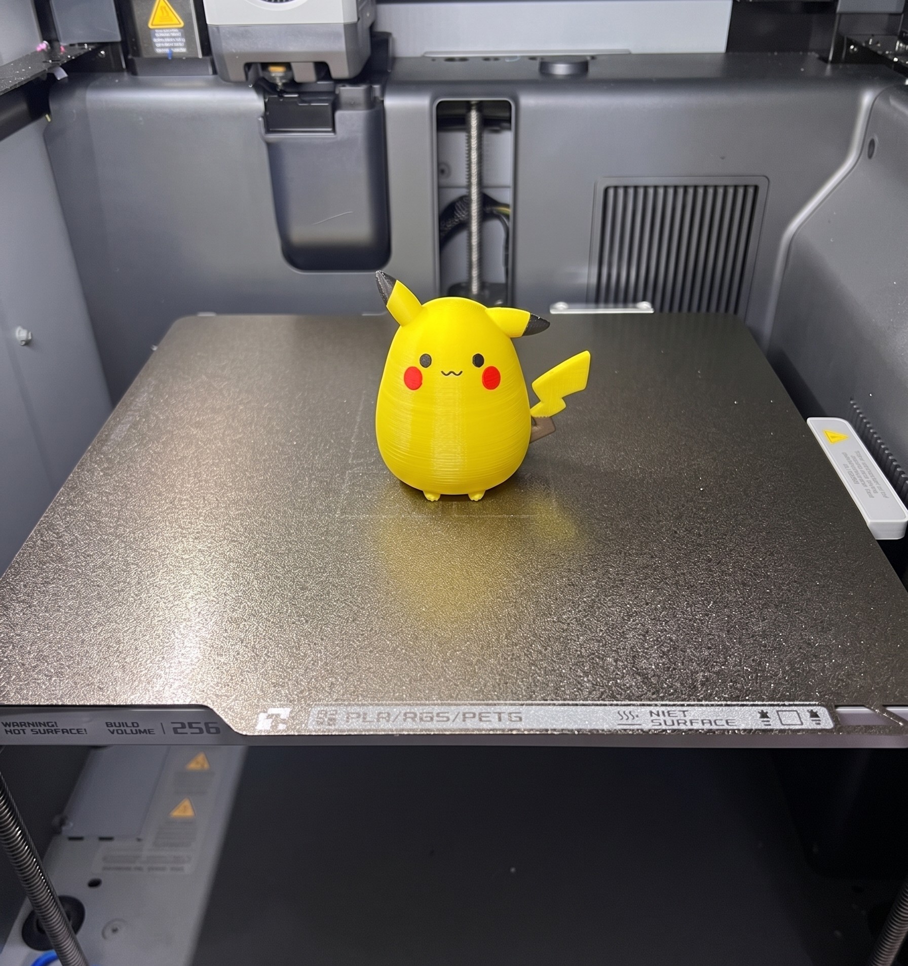 Chubby Pikachu Pokémon toy - 1