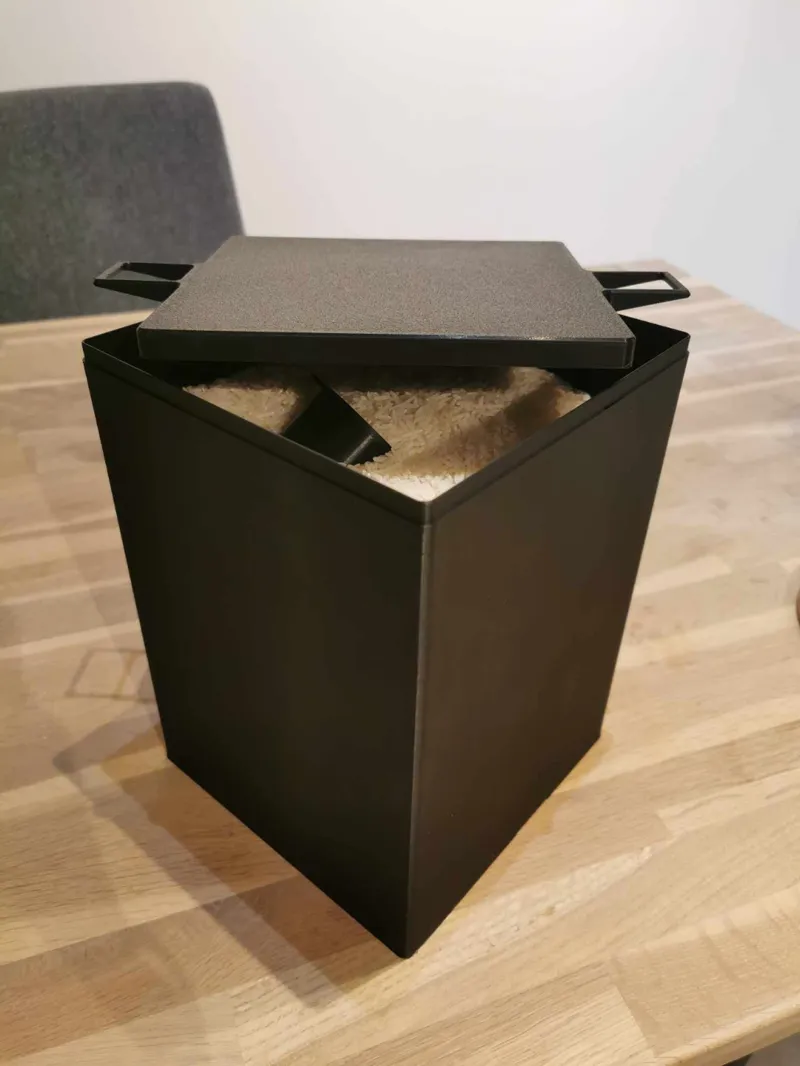Big Simple box with lid
