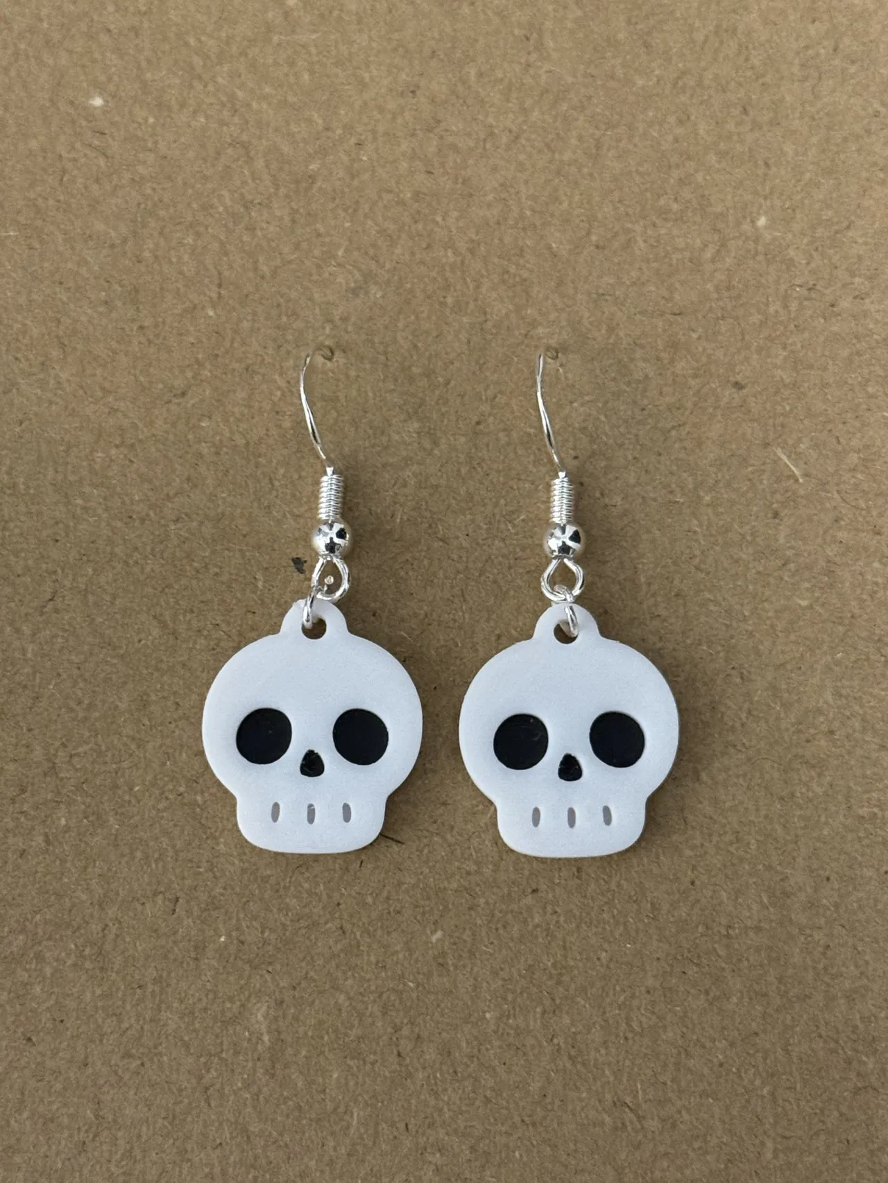 Bat & Skull Halloween Earrings set view 4