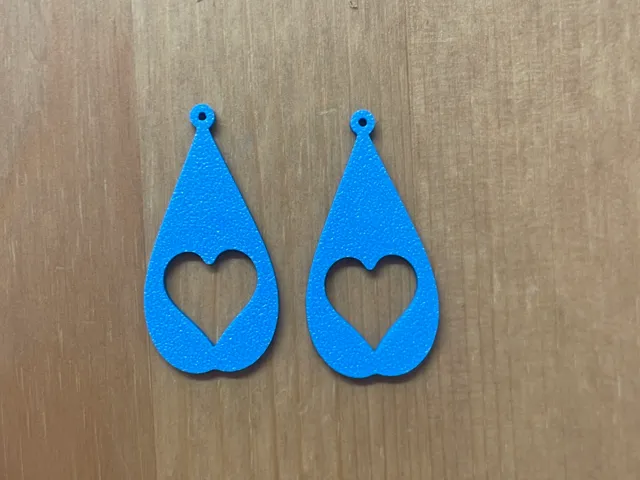 heart earrings
