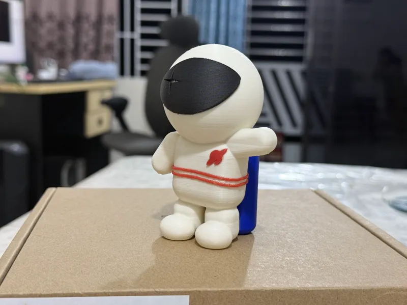 Multicolor Astronaut (No AMS)