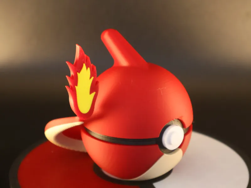Charmeleon Pokeball