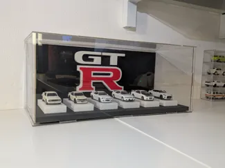 Nissan GT-R Evolution Display – 1:64