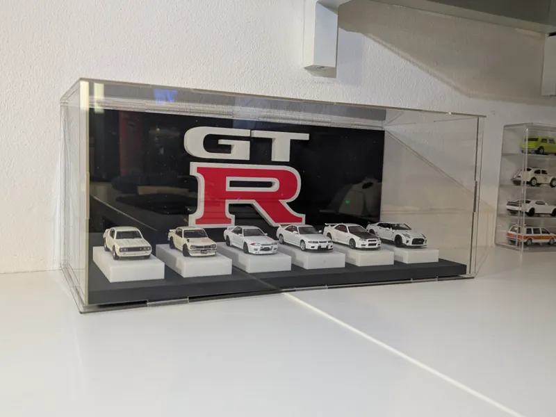 Nissan GT-R Evolution Display – 1:64