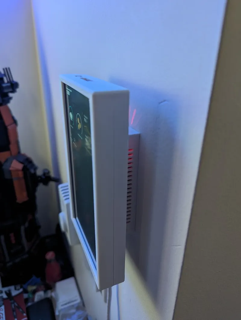 Enclosure Mount for Elecrow 7 Inch screen and Raspberry Pi 4B with PoE