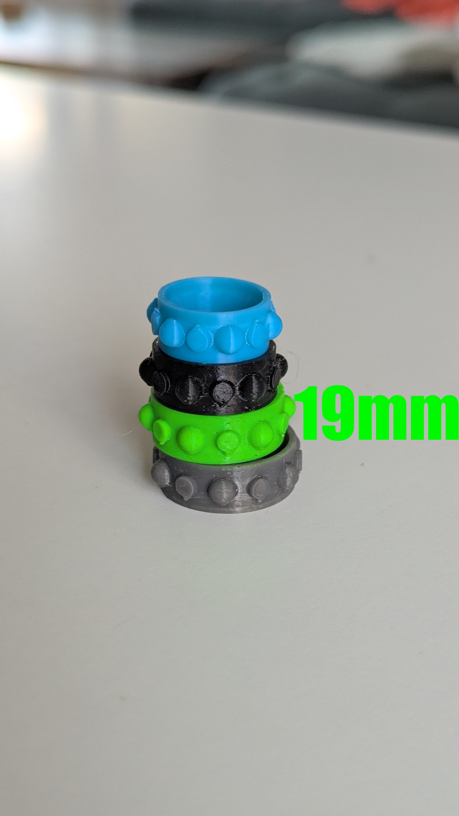 Miniatura 3 do modelo 3D Customisable Multi-Texture Fidget Ring