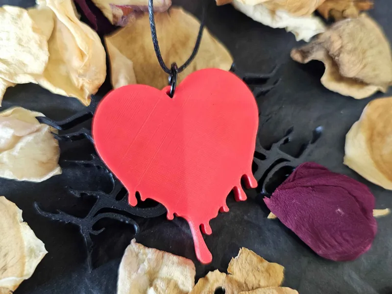 Lorna Heart Necklace Pendant - Full