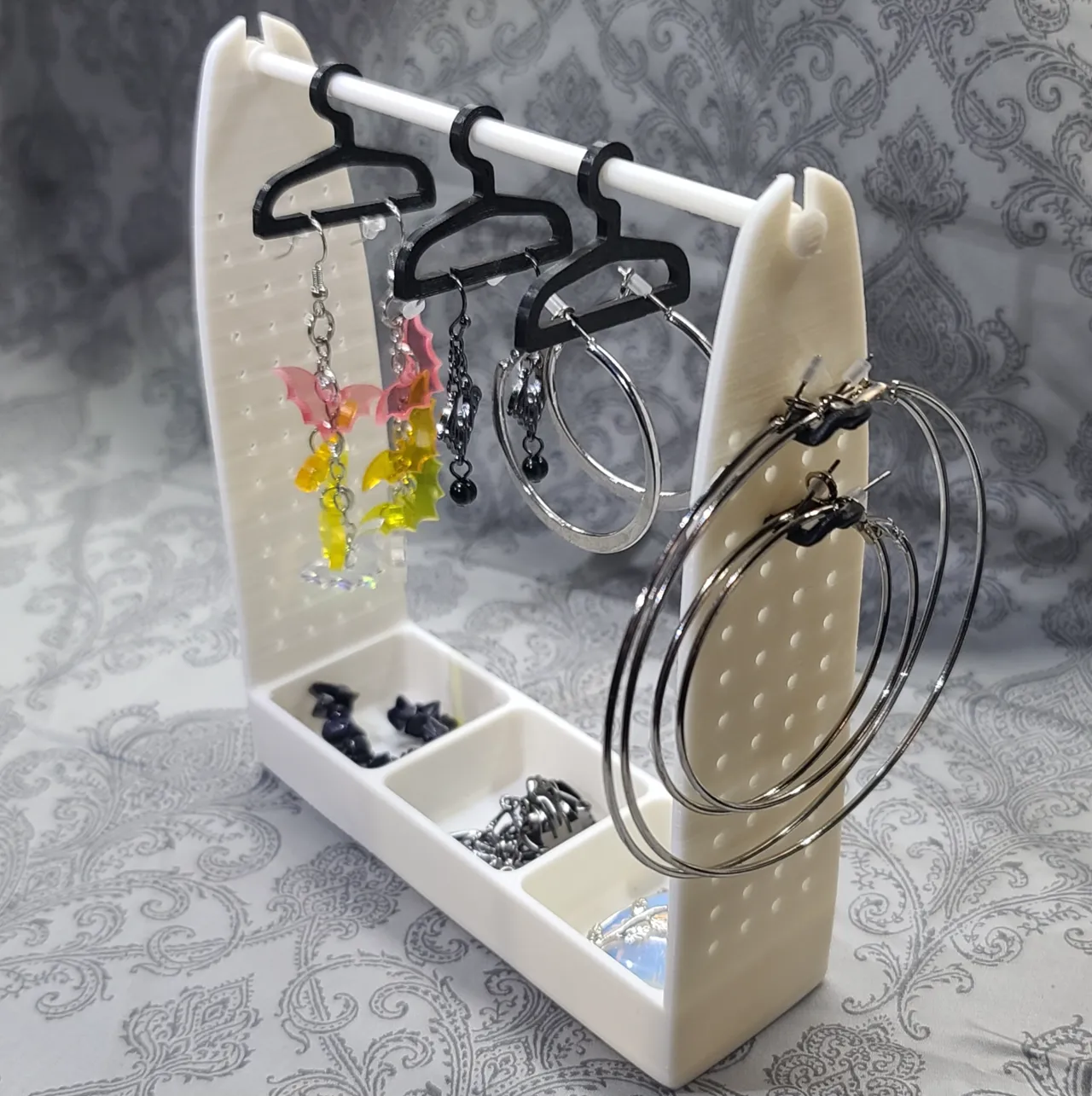 Earring and Jewelry Rack and Tray for Storage view 3