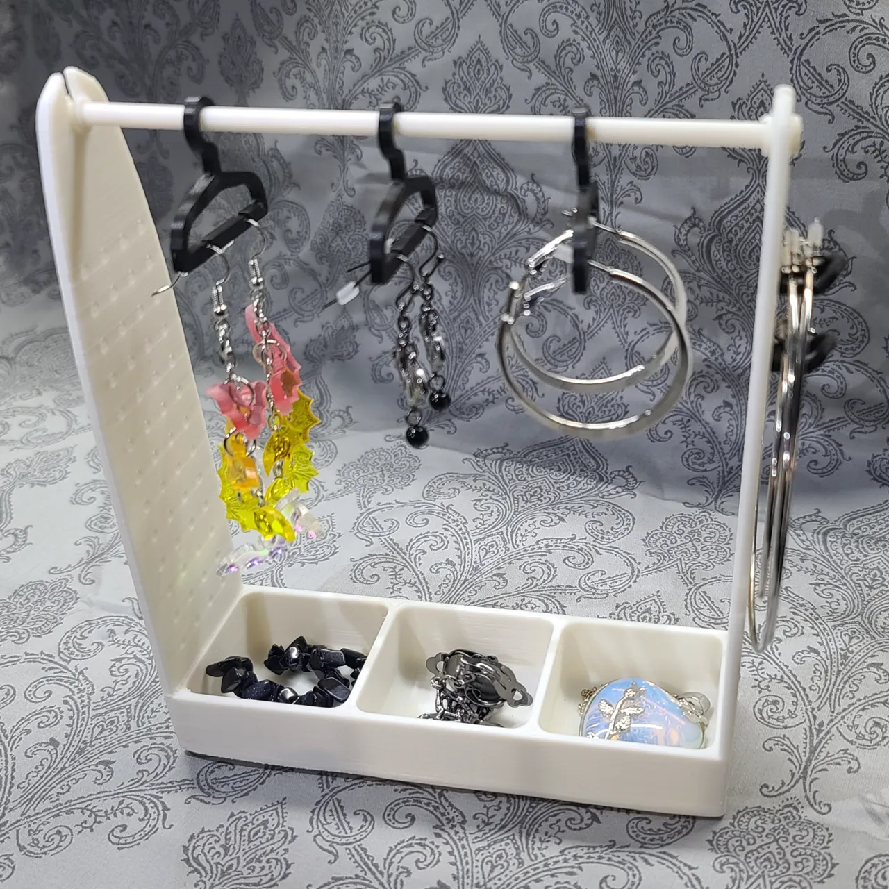 Earring and Jewelry Rack and Tray for Storage view 2