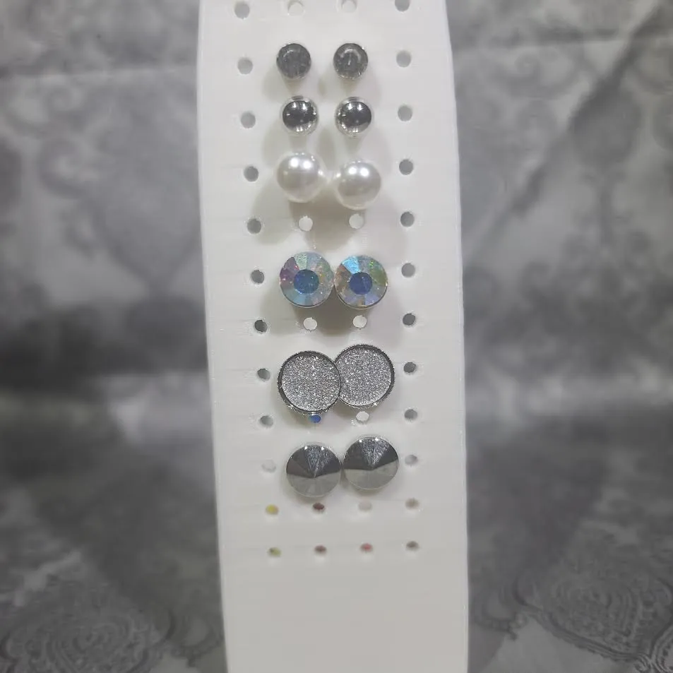 Earring and Jewelry Rack and Tray for Storage view 4