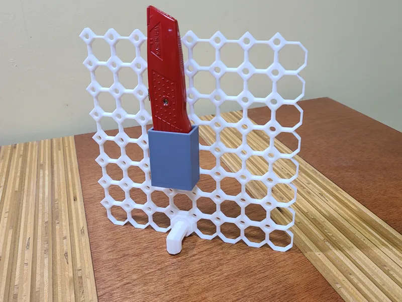 Multiboard Minimalistic Utility Knife Holder