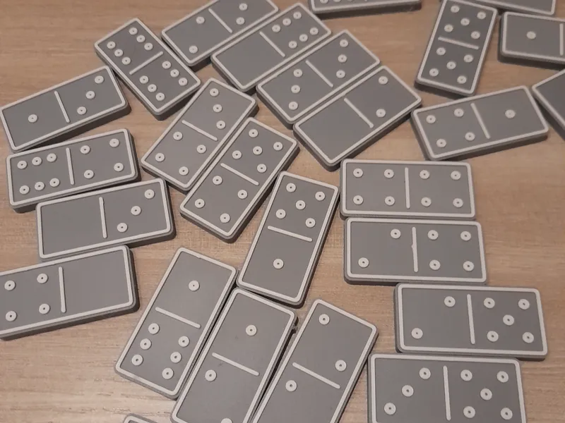 DOMINO