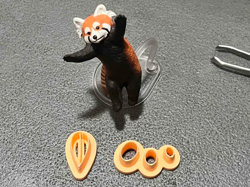 Leaf and Pebble Set Polymer Clay Cutters (Premium)