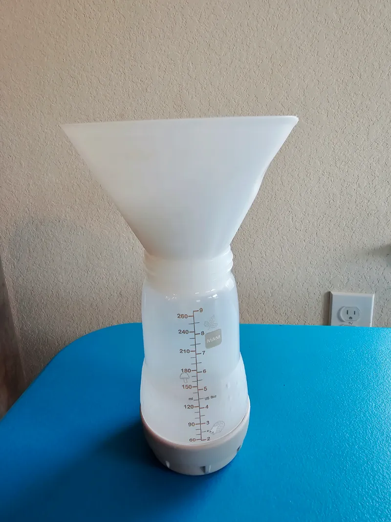 BOTTLE FUNNEL FOR MAM BOTTLES
