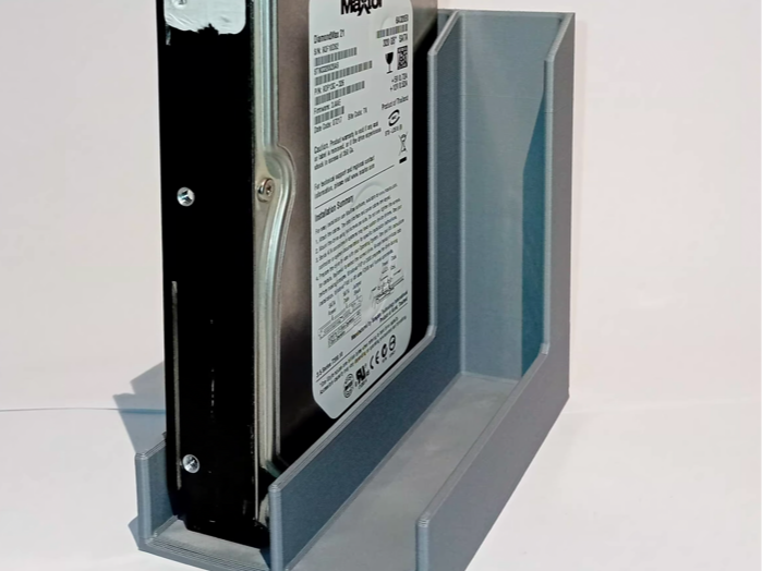 Miniatura 1 do modelo 3D HDD 3.5" holder