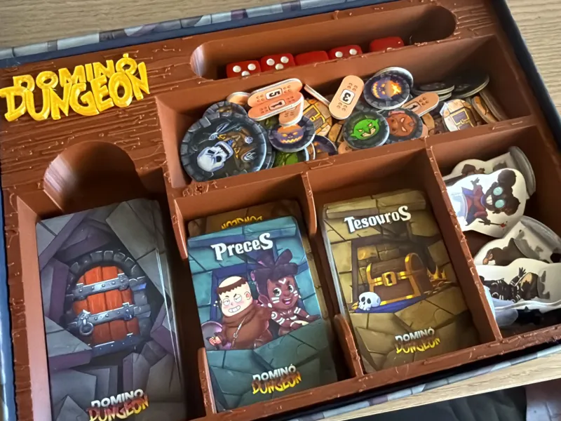Domino Dungeon Insert