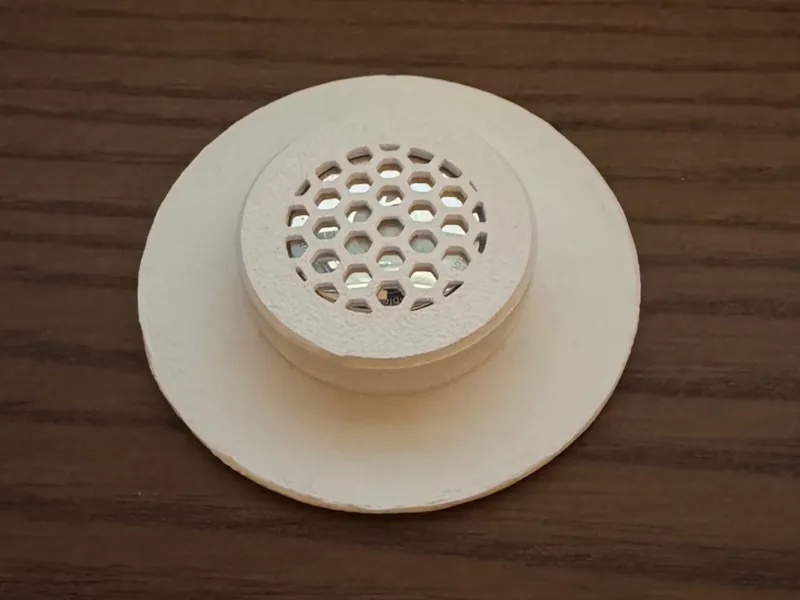 apple Airtag stick on holder