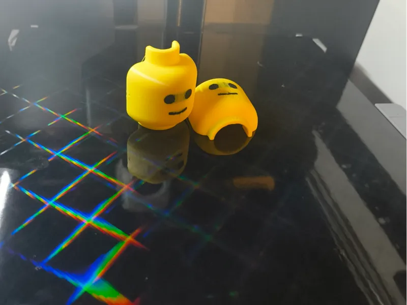 brick basic head magnet
