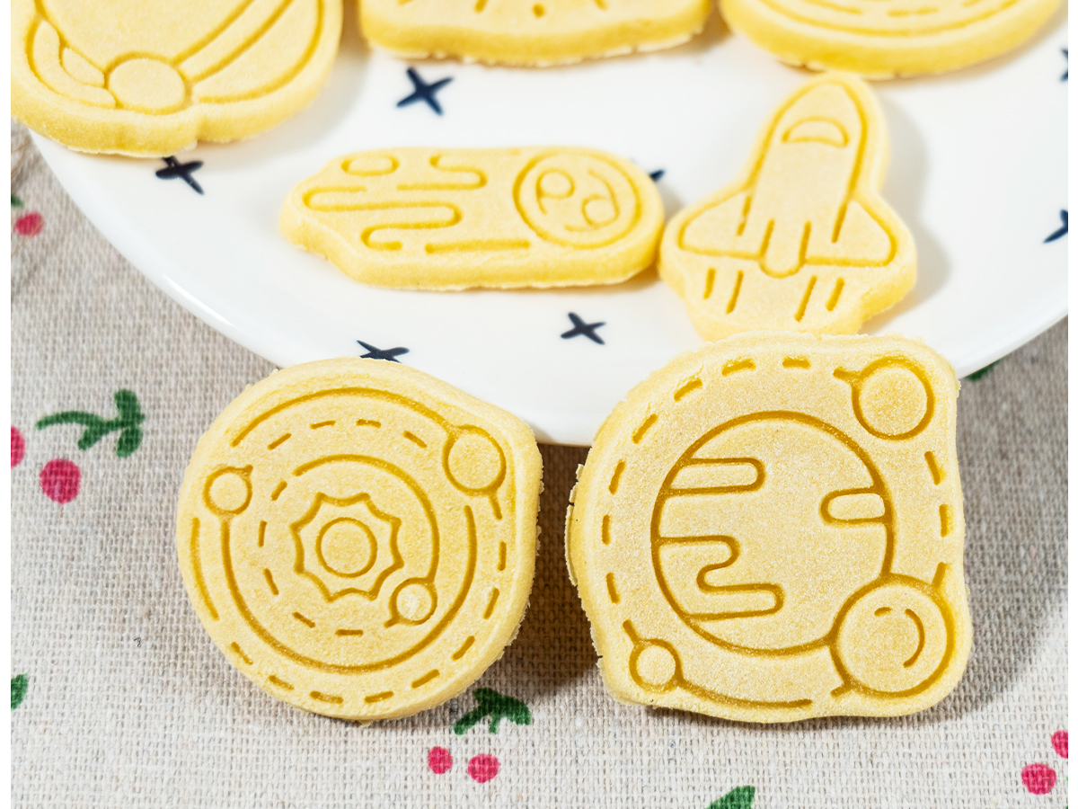 Astronaut Planet Cookie Mold Set (8 pieces)