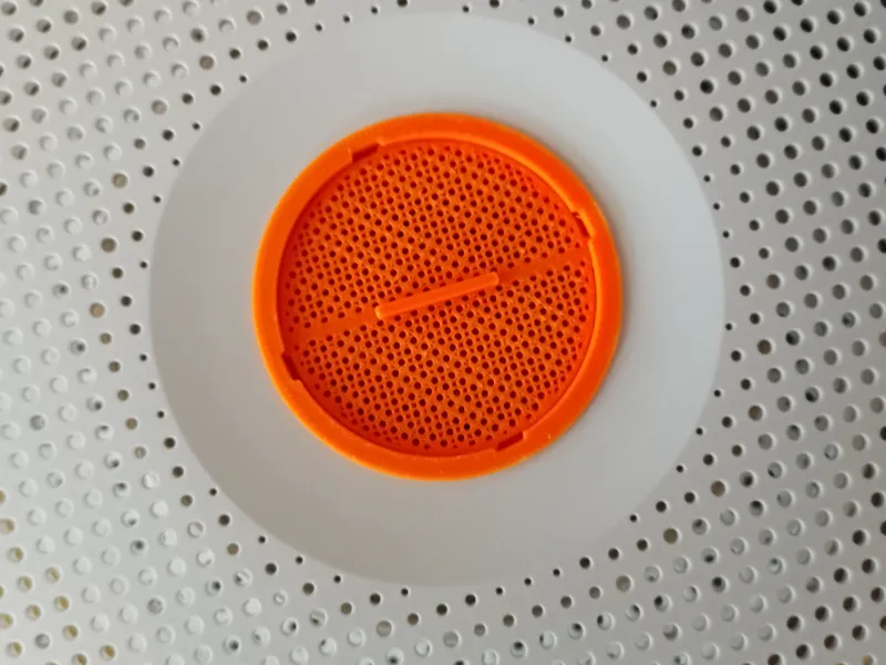 Spool desiccant