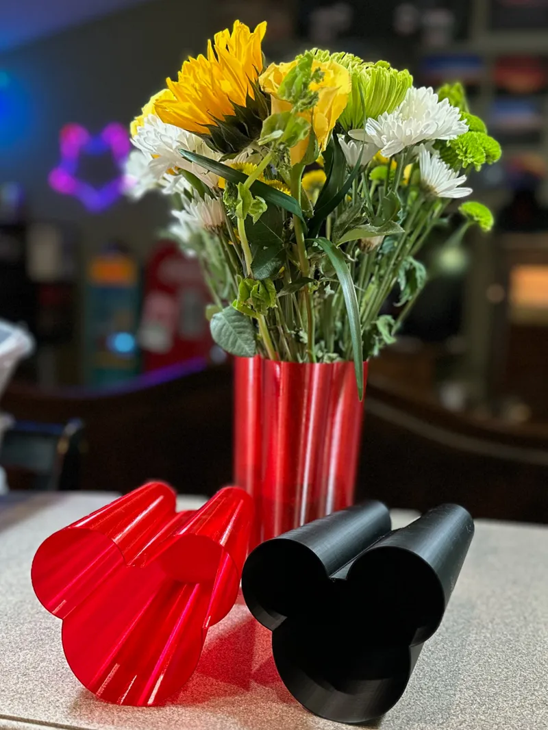 Mouse Ear Tapered Vase