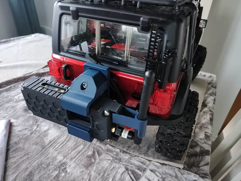 Meshtastic mount for AMXRock Crosstrail Crawler