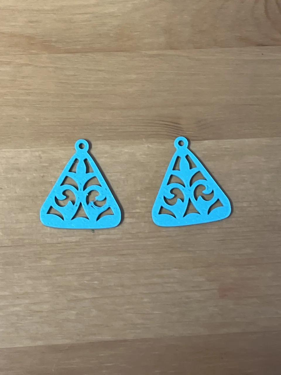 earrings view 2