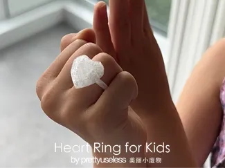 Eyma Heart Ring