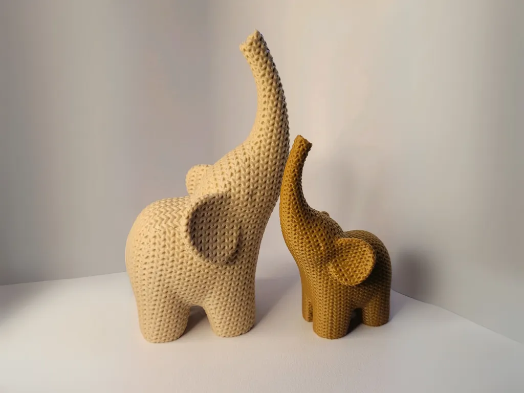 Knitted Texture Elephant – Decorative Model view 2