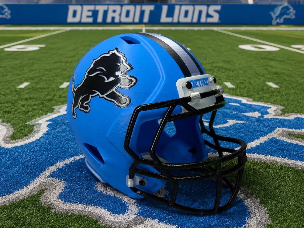 Pieza para disfraz o exhibición: Detroit Lions ALT Mini Football Helmet. Referencia del modelo original.
