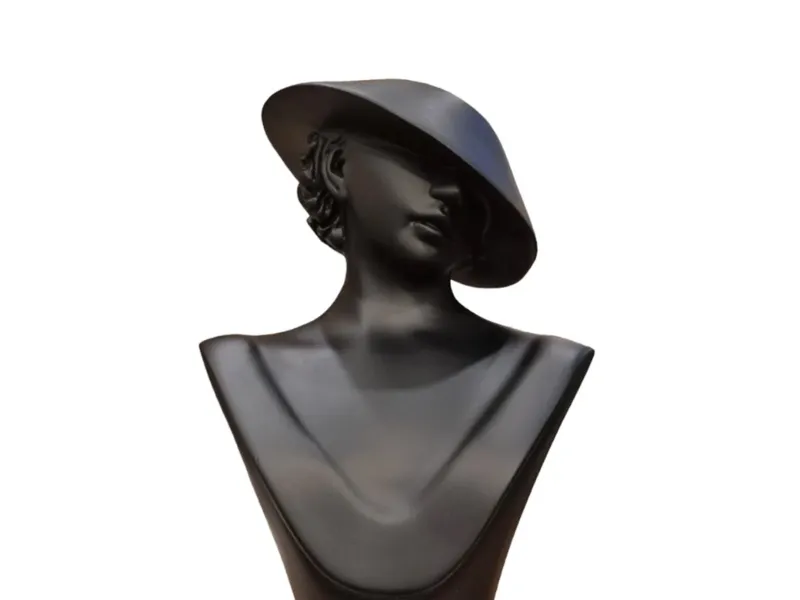 jewellery bust