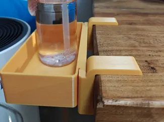 一个延伸桌面的桌面整理器、桌面储物盒、桌边杯托