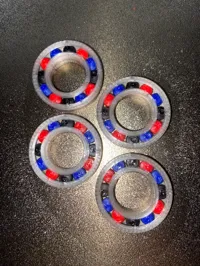 4 Colours, 4 Bearings, 4 Hours