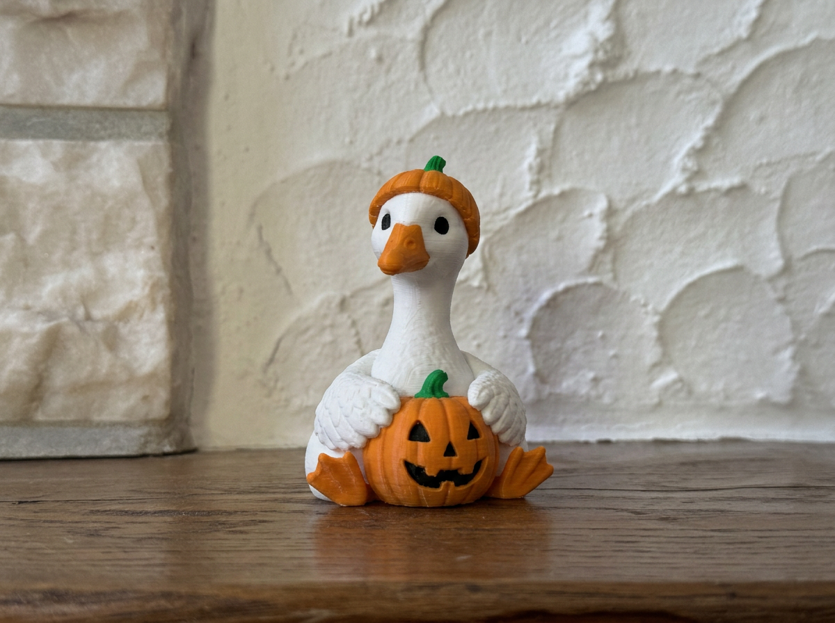 Goose Pumpkin Spooky Animal Friends - 1