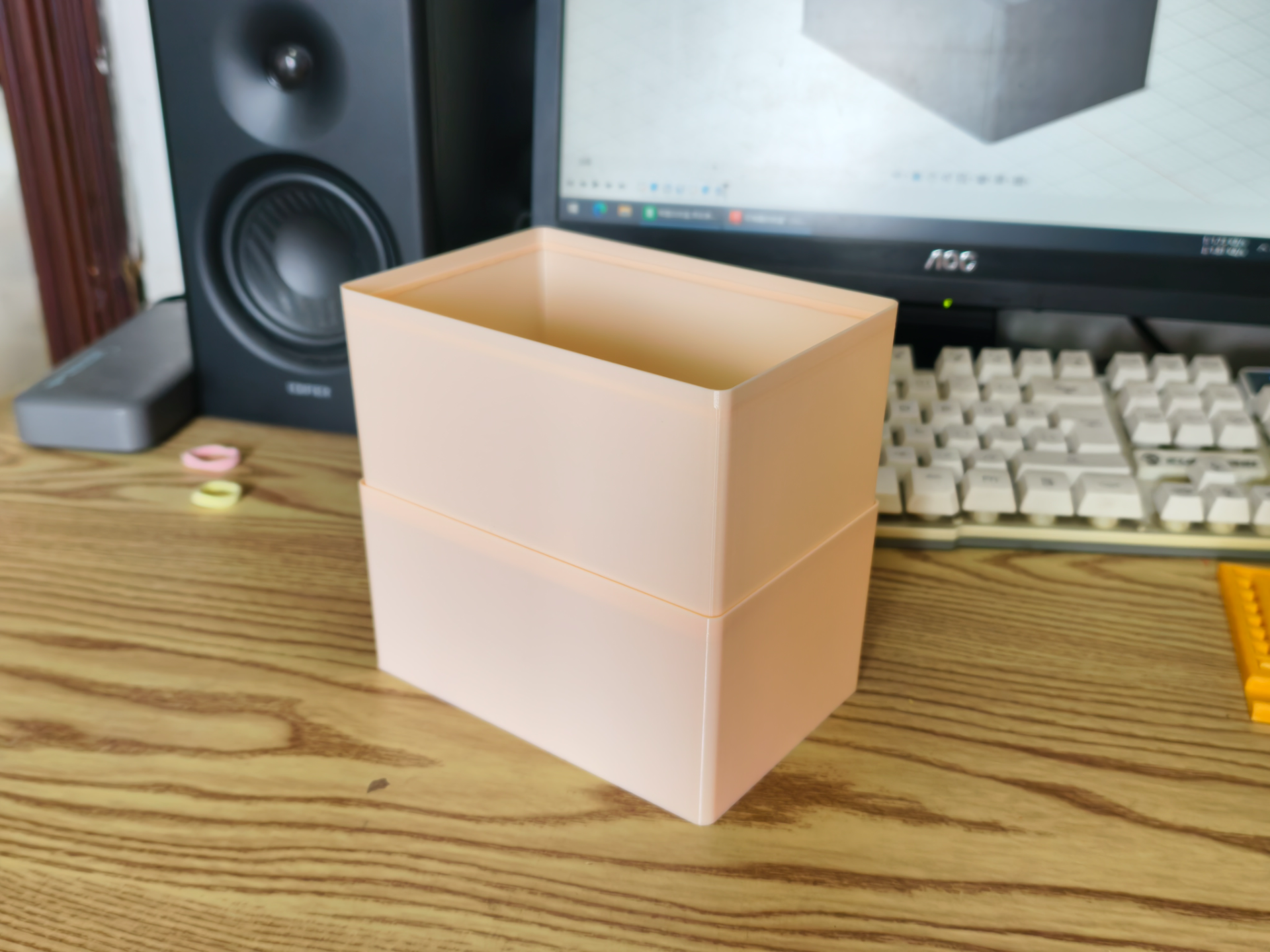 Miniatura 1 do modelo 3D 堆叠收纳盒，省时省料，极简设计