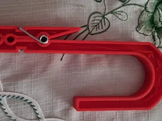 clip for open space panel