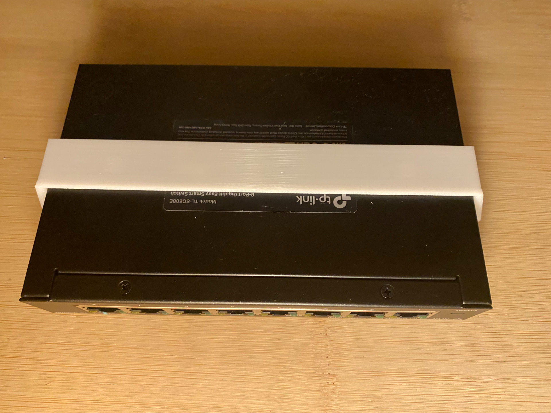 Wall Support  for tp-link TL-SG608E