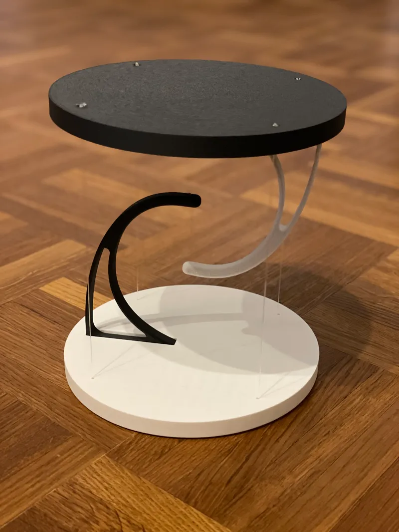 Floating Table