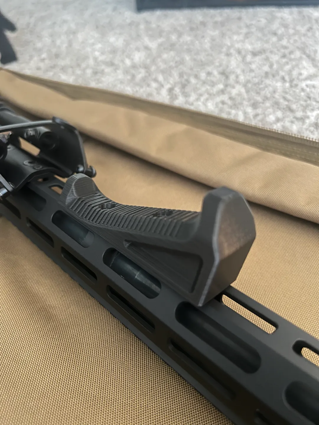 AR-15 MLOK Grip view 2