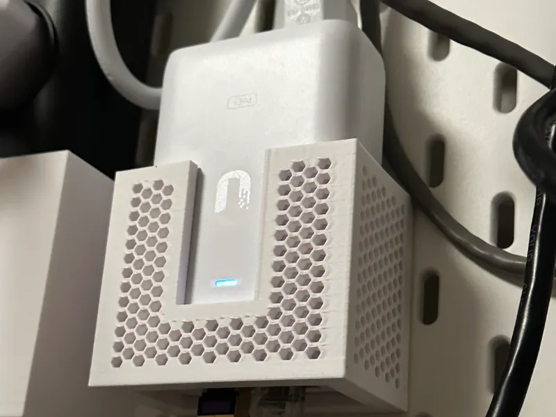 U-POE-at PoE+ Adapter (30W) IKEA Skadis