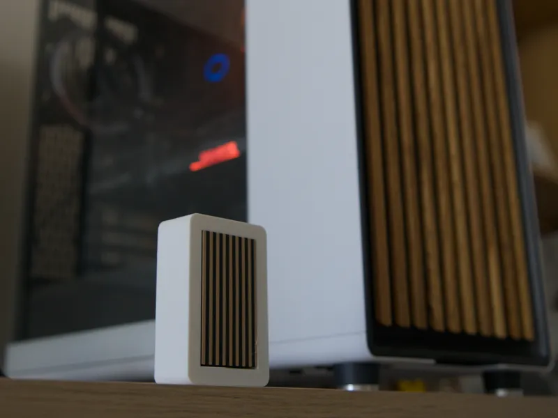 Fractal North Inspired Magnetic Headphone Holder