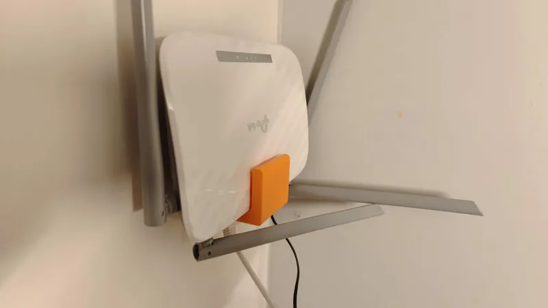 WIFI holder