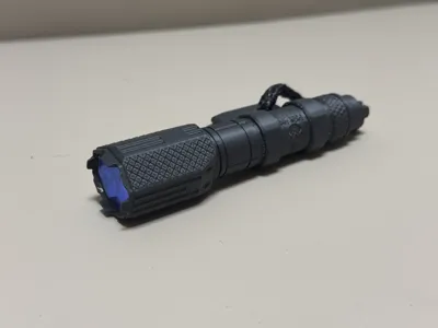 Delta Force - Flare Tactical Flashlight