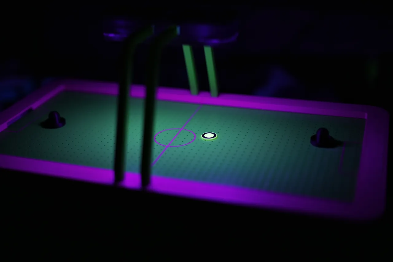 1/6 Scale Arcade Air Hockey Table - Fan Powered view 3