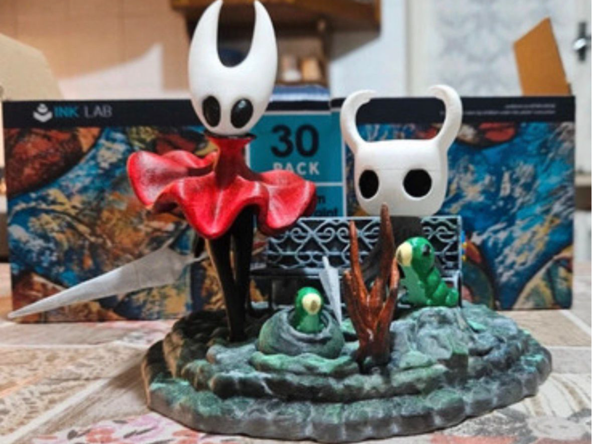 Hollow Knight-Hornet and Hollow Knight diorama
