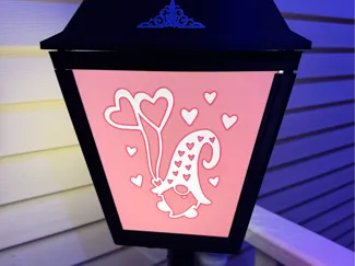 Valentines Gnome Panels for Festive Lamppost