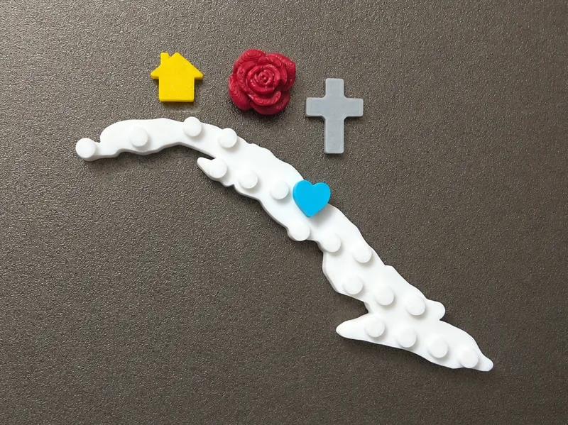 Cuba Brick magnet with movable heart